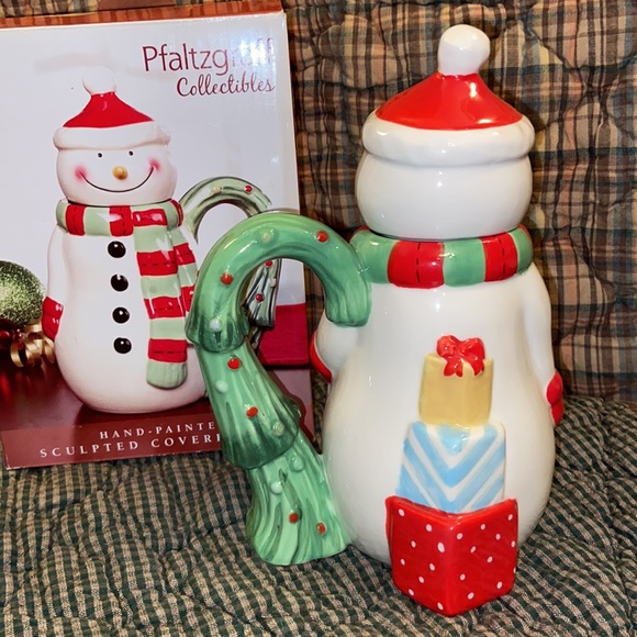 NEW! PFALTZGRAFF Collectibles FROSTY SNOWMAN Hand-Painted Sculpted Covered Mug - Picture 3 of 9